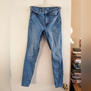 Old Navy Rockstar Super Skinny Hi-Rise Jeans